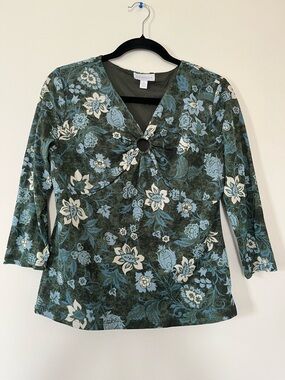 Green Blue Floral Ruched Top Ring Detail Medium 3/4 Sleeve Y2K Boho Fairy
